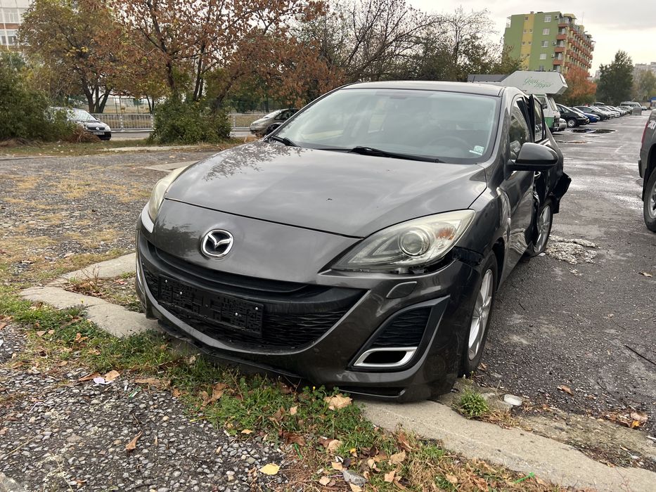 ЦЯЛА Mazda 3 2011г. 2.0 150к.с.  бензин