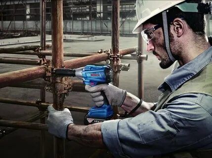 Аккумуляторный гайкавёрт BOSCH GDS 250-LI