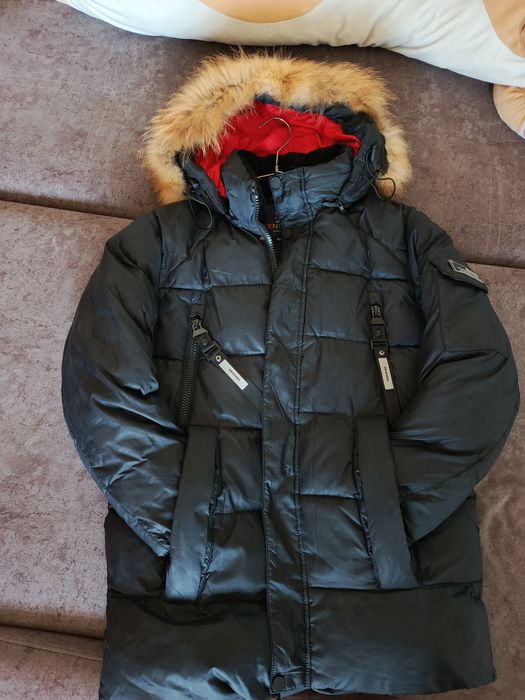 Продам куртку зима