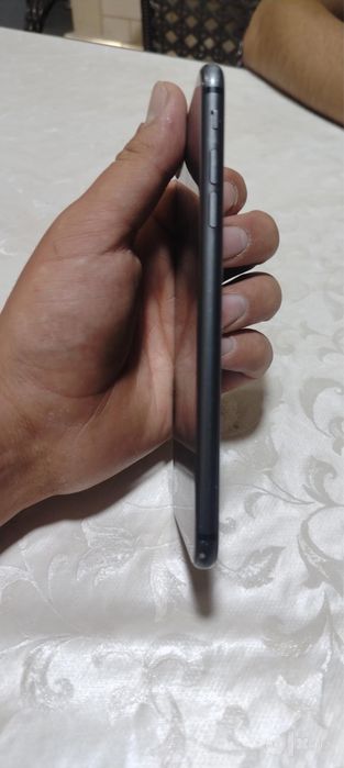 Iphone 8+ holati ideal