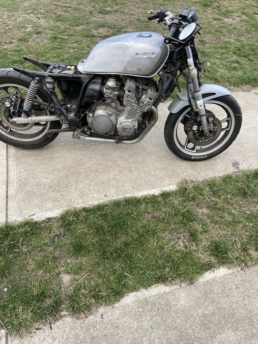 Yamaha xj900 , proiect cafe racer , sau dezmembrez