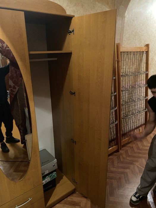 Шкаф в хорошем состояний