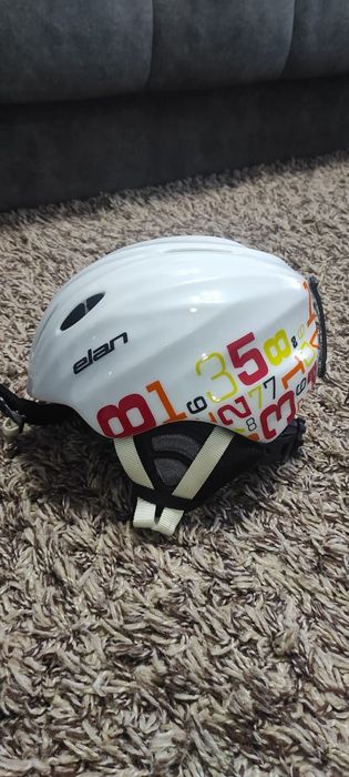 Шлем горнолыжный