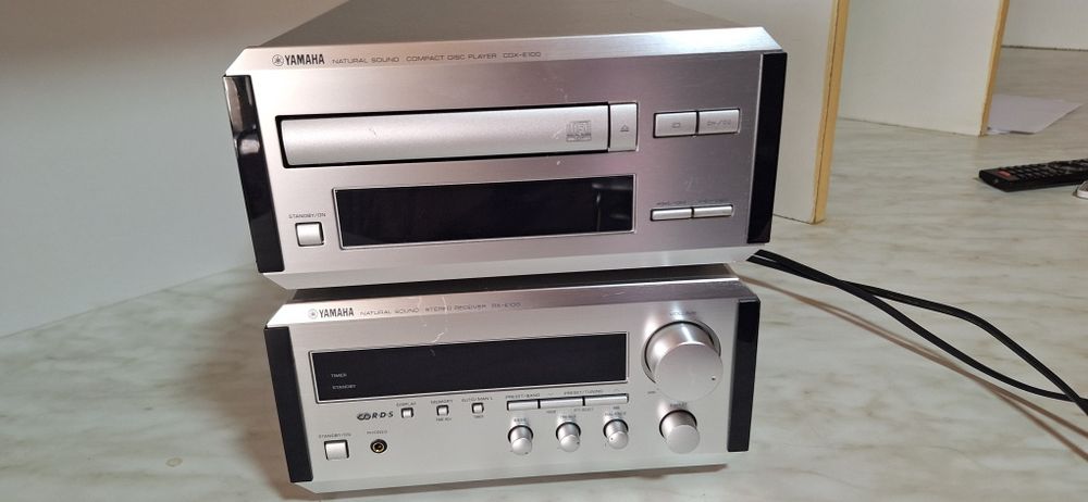 Aplituner cdplayer Yamaha cdx  e100