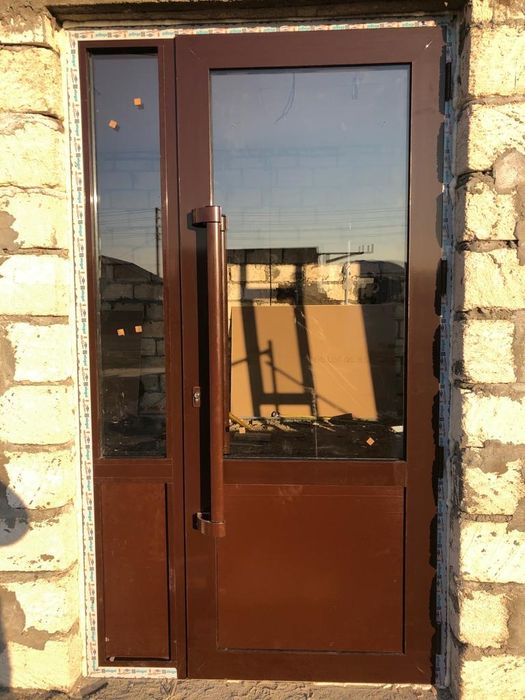 Пластиковые окна Двери Витражи