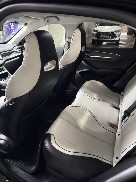 BYD Chazor DM-i luxe 2024-25 srochna sotiladi