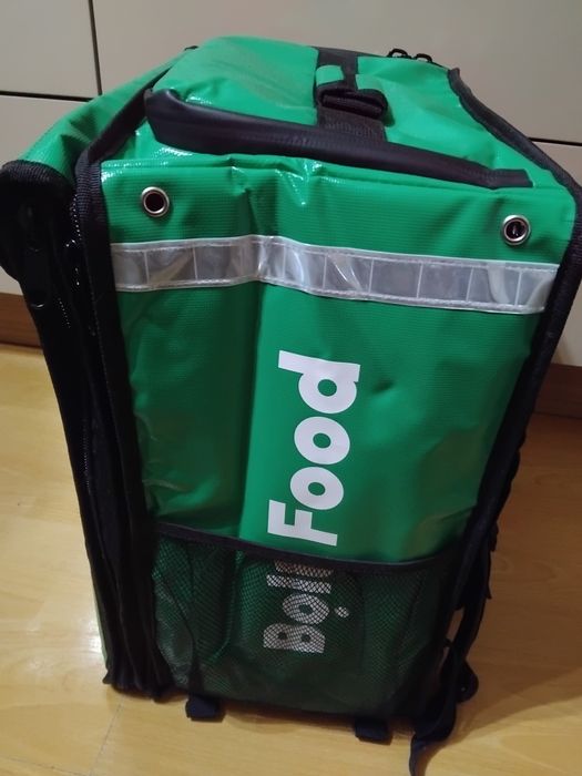 Vând geantă Bolt Food