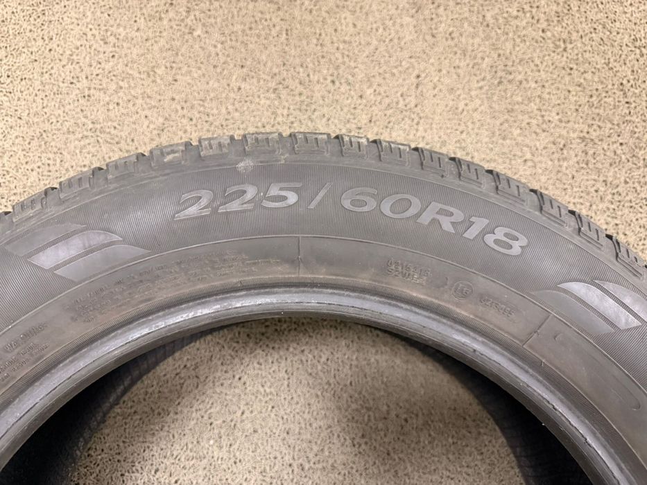 Продам б/у резину Goodyear UltraGrip suv