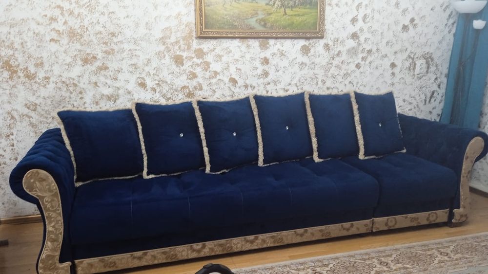 Срочно продам диван