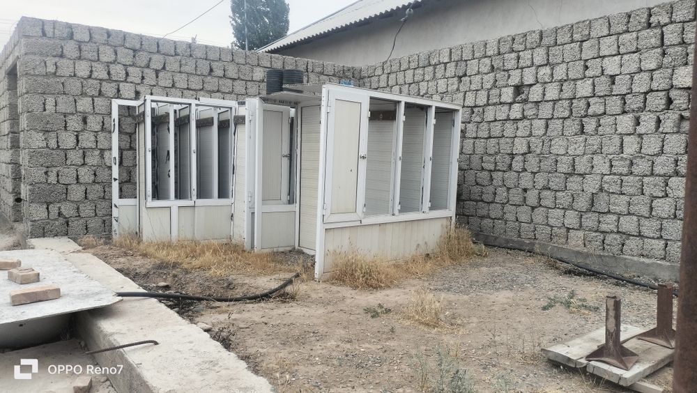 Пластиковый шкаф для бани 25 мест