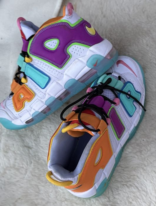 Nike Uptempo оригинални  дамски сникърси 39 номер