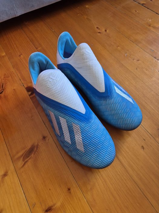 Бутонки на  Adidas