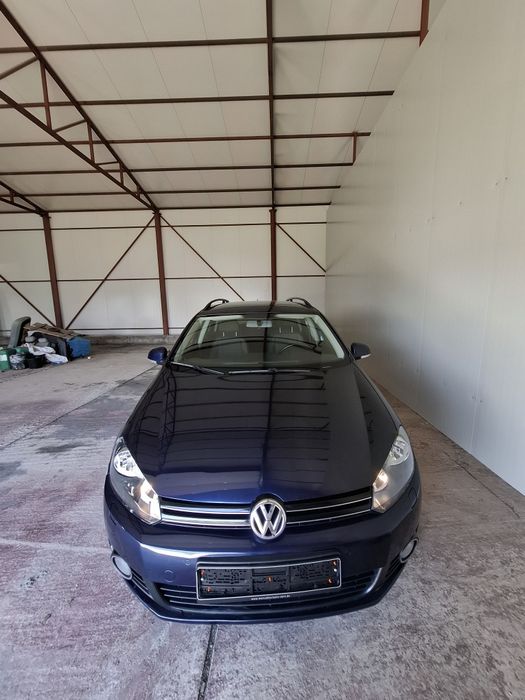 Volkswagen Golf 6 1.6 TDI • 2010 • Climatronic • Scaune Încălzite • Pilot Automat