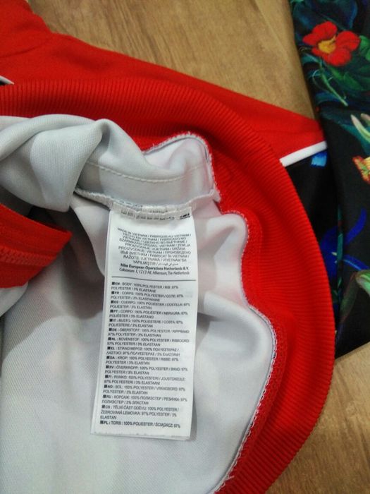 Bluza trening de damă Nike mărimea XS/S