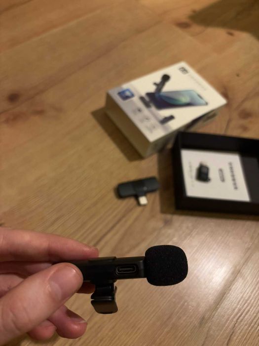 Безжичен микрофон брошка, работи с Android и Iphone, Type C порт