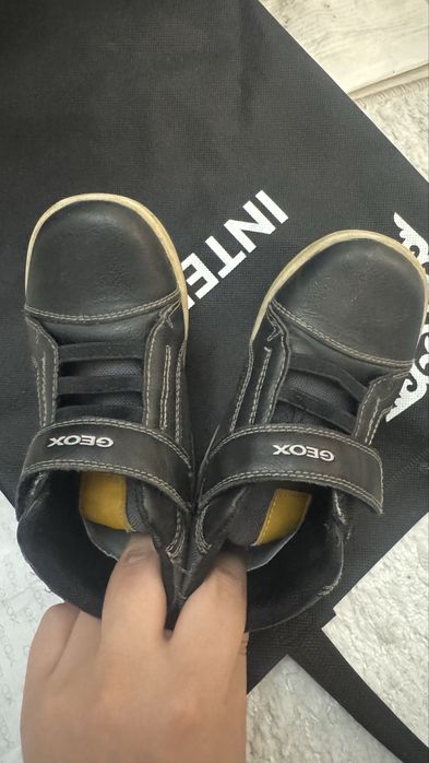 Продам демисезонную обувь(мальчик)