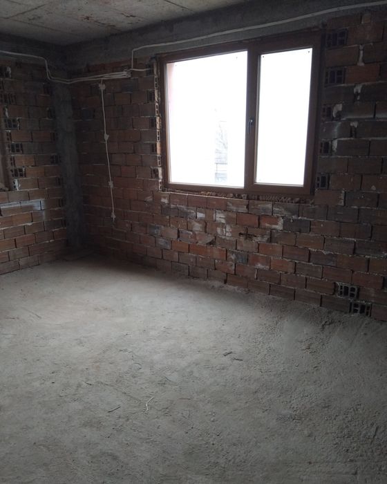 Продава се Тристаен апартамент в Дупница - 77 кв.м за 550 €/кв.м - Снимка #2