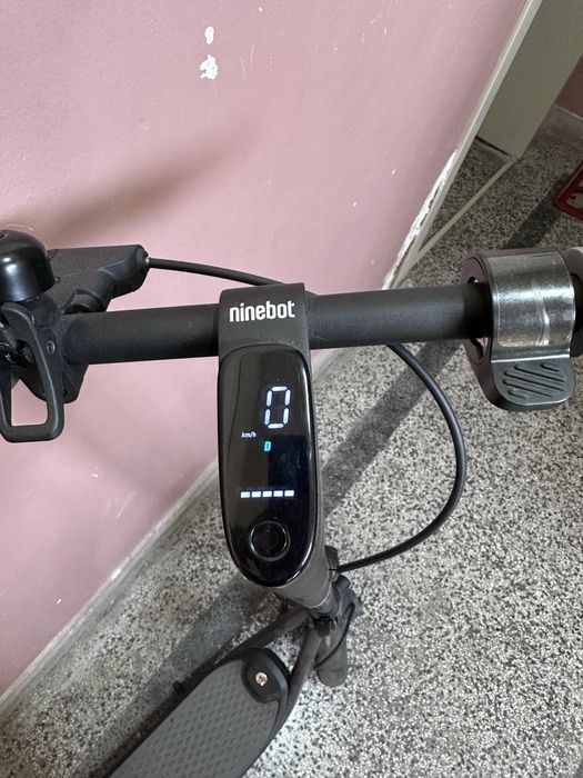 Тротинетка SEGWAY ninebot kickscooter