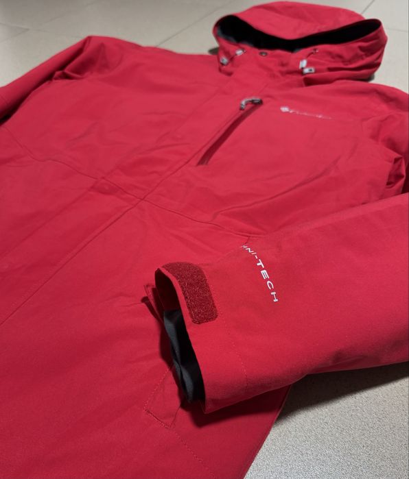 Geaca Columbia Omni-Tech pentru ski