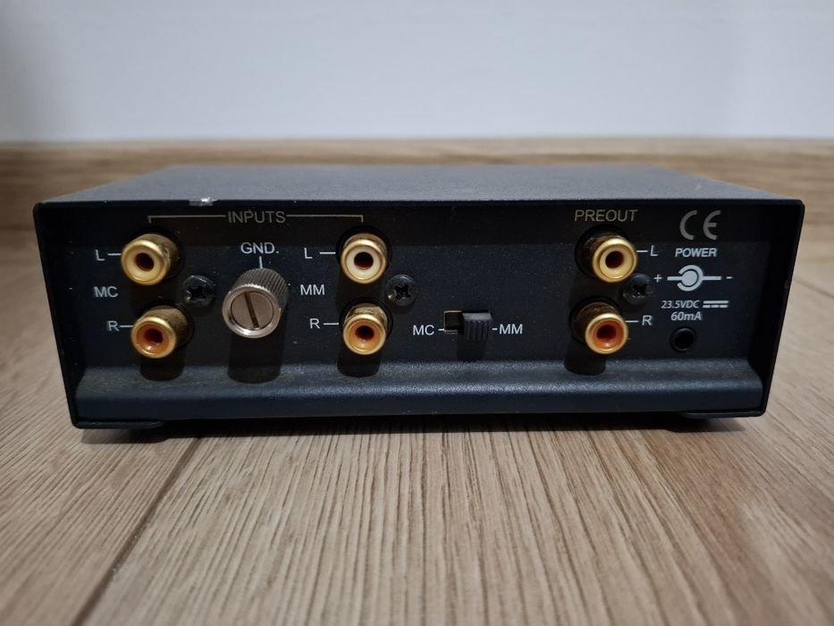 Preamplificator   Phono  Nad  PP2E