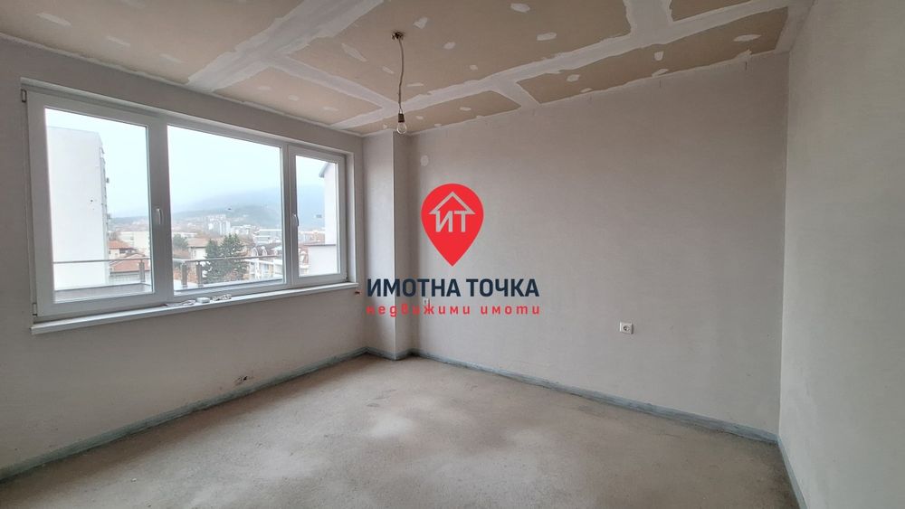 Нов тристаен апартамент