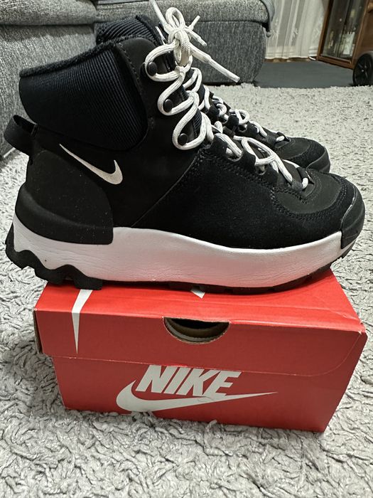 Ghete Nike City Classic - marime 37,5