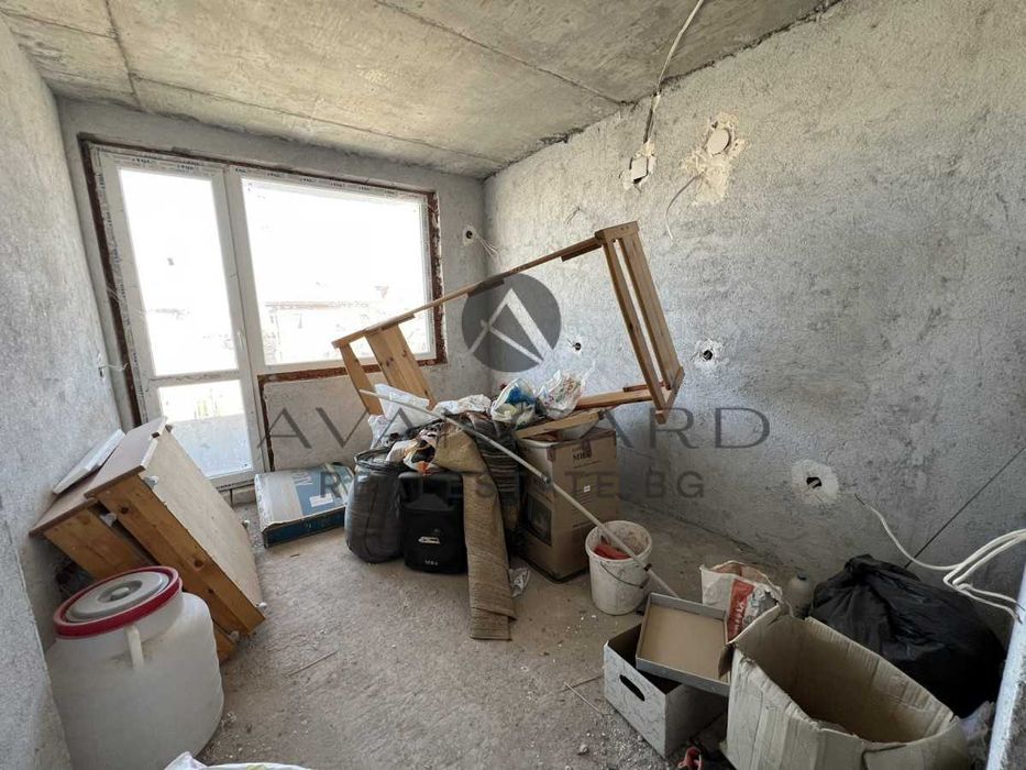 Продава се Къща в с. Скутаре, Област Пловдив - 360 кв.м за 850 €/кв.м - Снимка #6