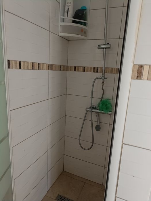 Garsoniera de închiriat