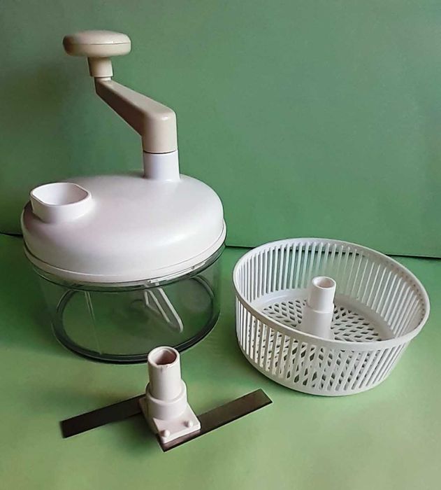 Ръчен кухненски робот