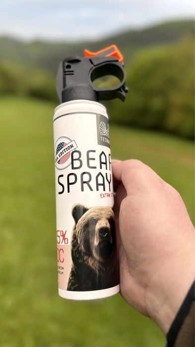 Spray de urs rază 10 metri distanță
