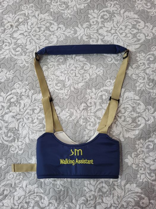 Колан за прохождане за бебе