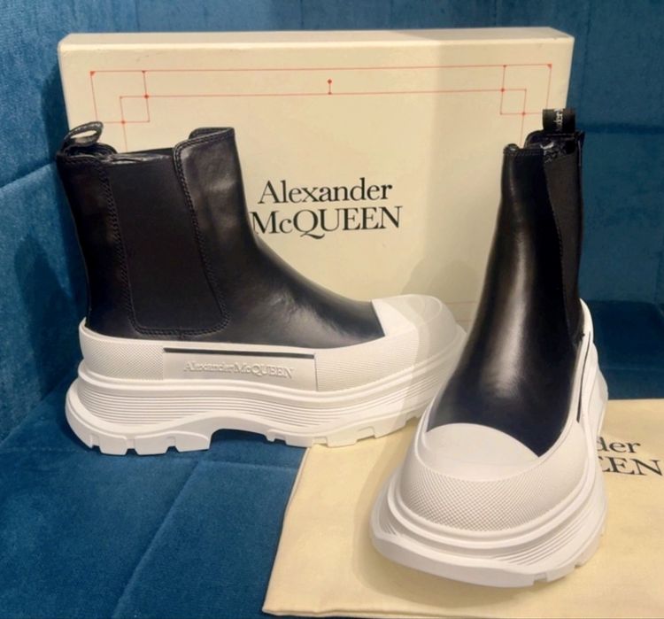 Дамски Боти естествена кожа Alexander McQueen 38 номер