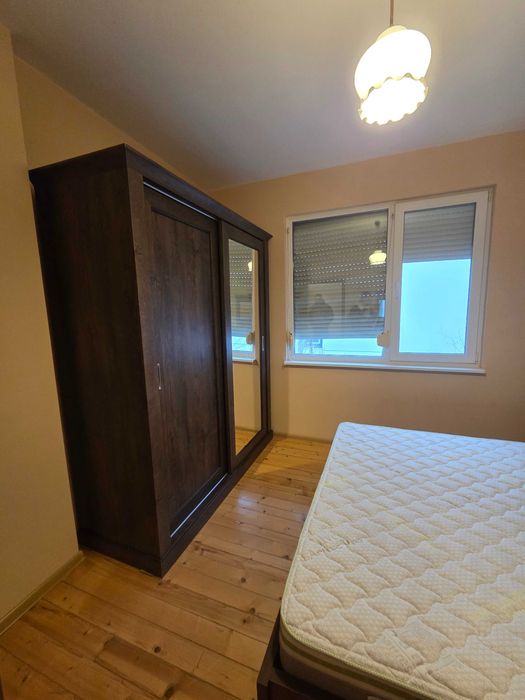 Тристаен обзаведен апартамент - Каменица 2