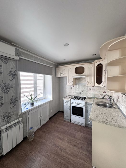 2 комнатная, Космонавтов 3