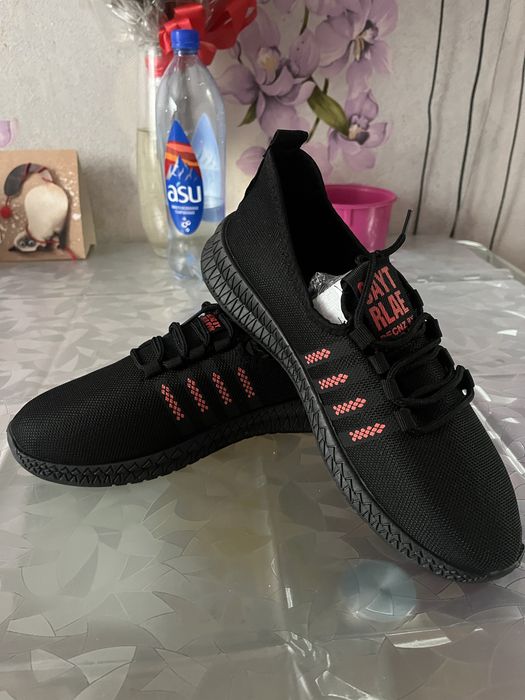 Кроссовки мужские