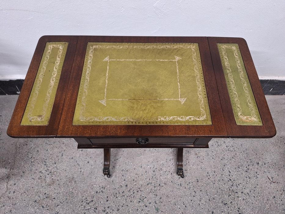 Антична маса с естествена кожа