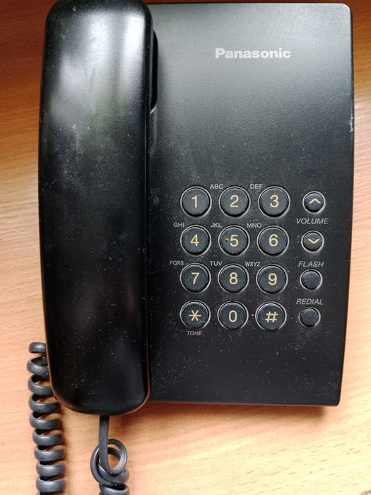 Телефон за 2000т