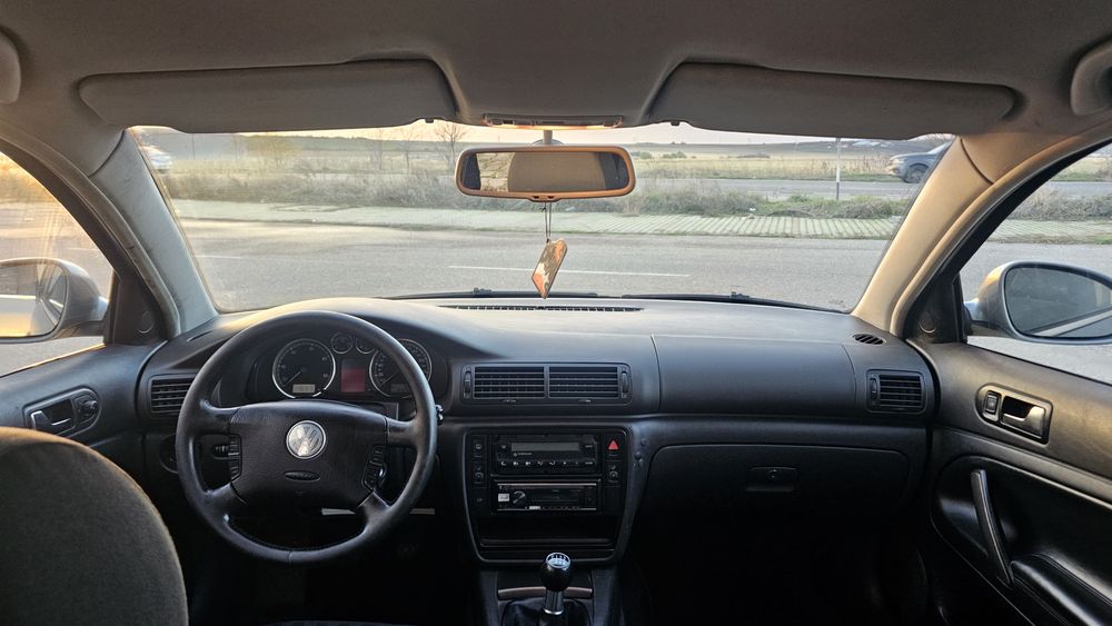 Volkswagen passat b5.5