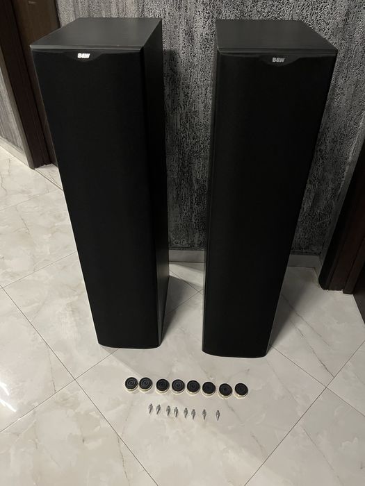 Bowers & Wilkins DM604