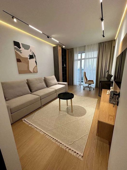 Гостиница России-Сдается новая студия в центре города!