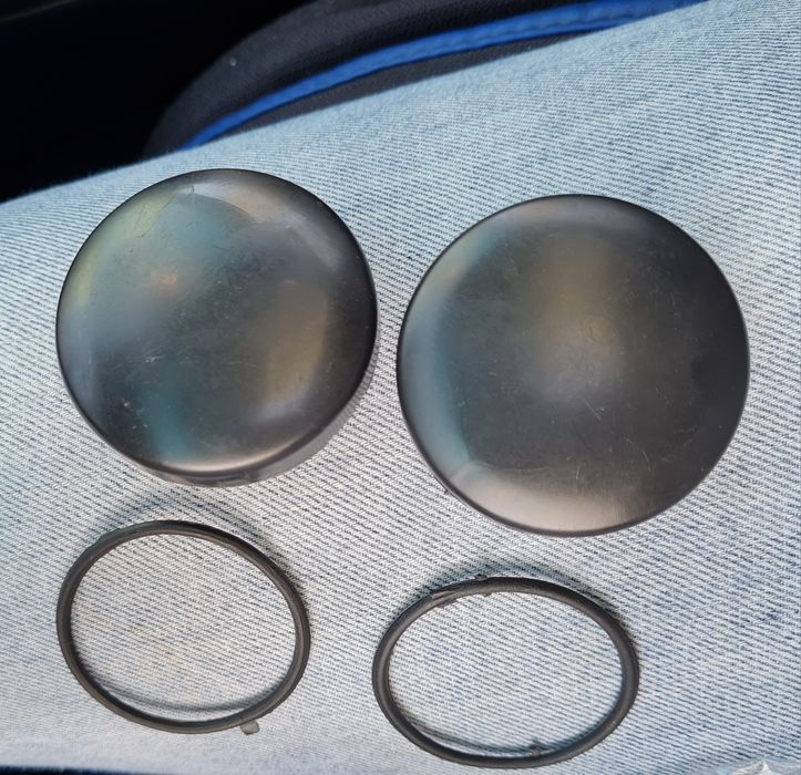 Колпачки на диски (ступицы)