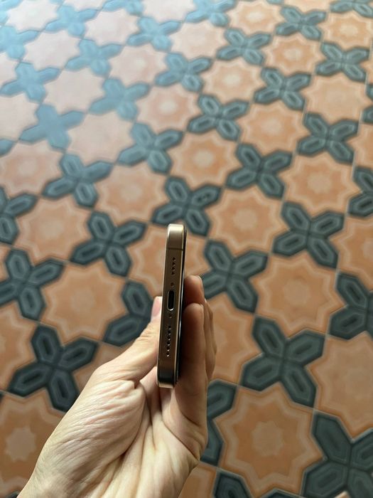 Iphone 16 pro max 256gb ideal