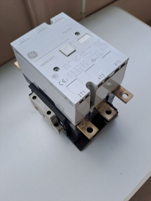 Контактор General Electric CK 75 CA 311N