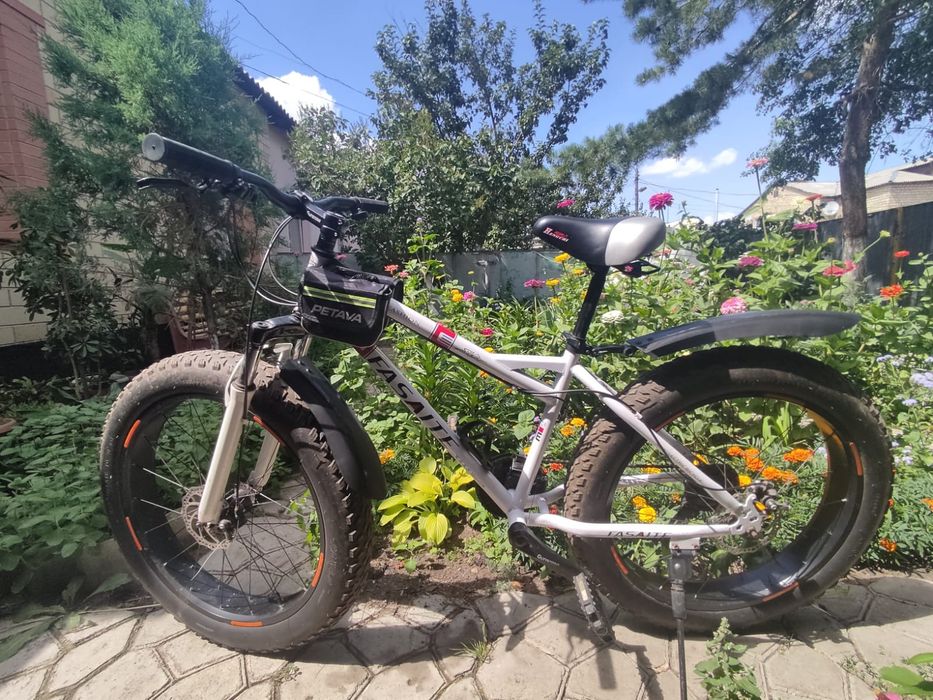 Велосипед, фетбайк