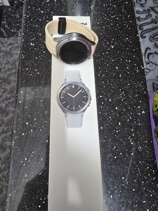 smartwhach samsung 4