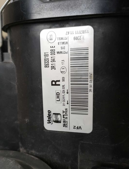 Оригинален фар Сеат Екзео  Seat Exeo Bixenon