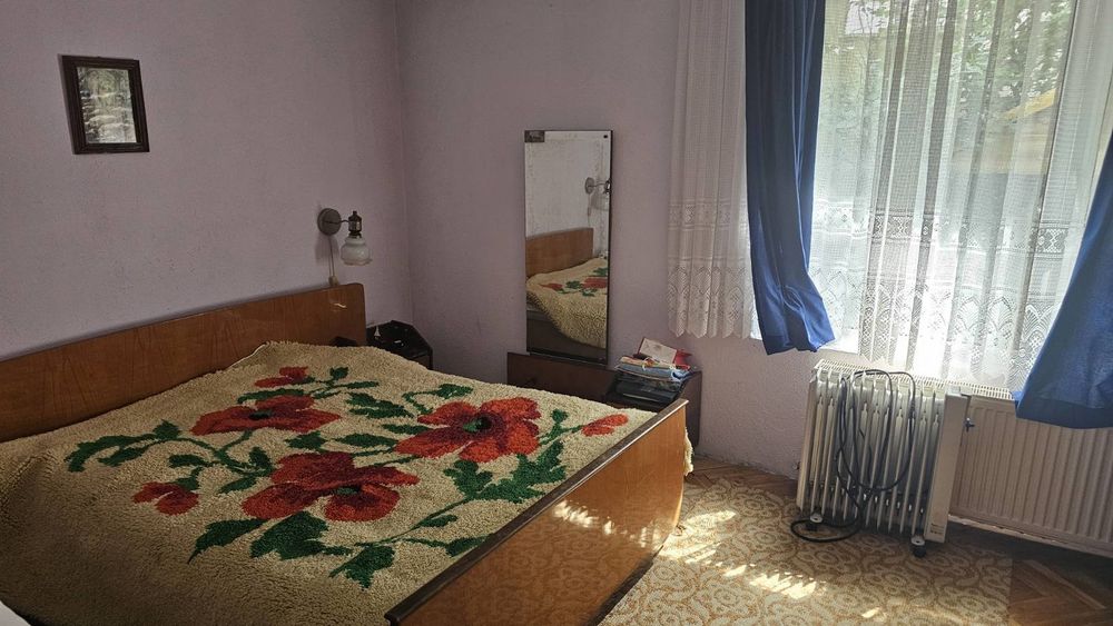 УПИ 989 кв.м с къща, морска панорама и канализация – Св. Никола