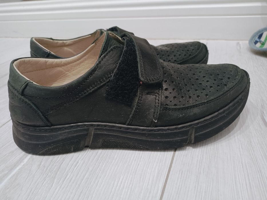 Продам туфли, черного цвета