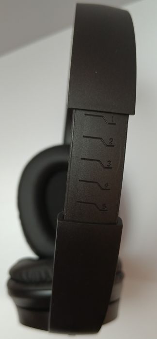 Беспроводные наушники Bluetooth