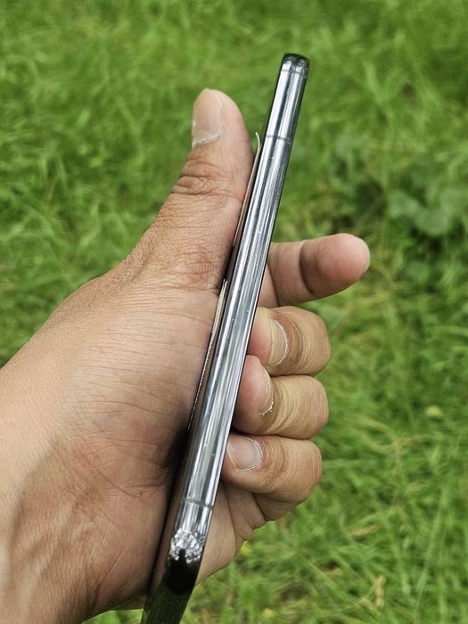 Samsung s22.  5G 256GB